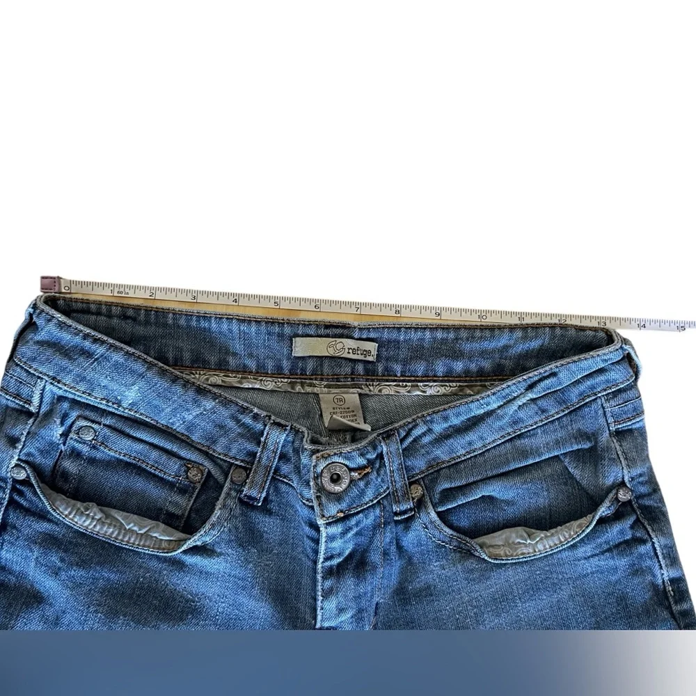 Refuge 7R blue jeans, flare leg, button and zipper fly, low rise - Picture 5 of 9